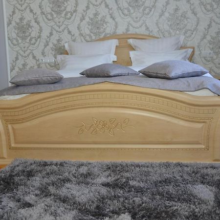 Stejarul Buzau Apartman Kültér fotó